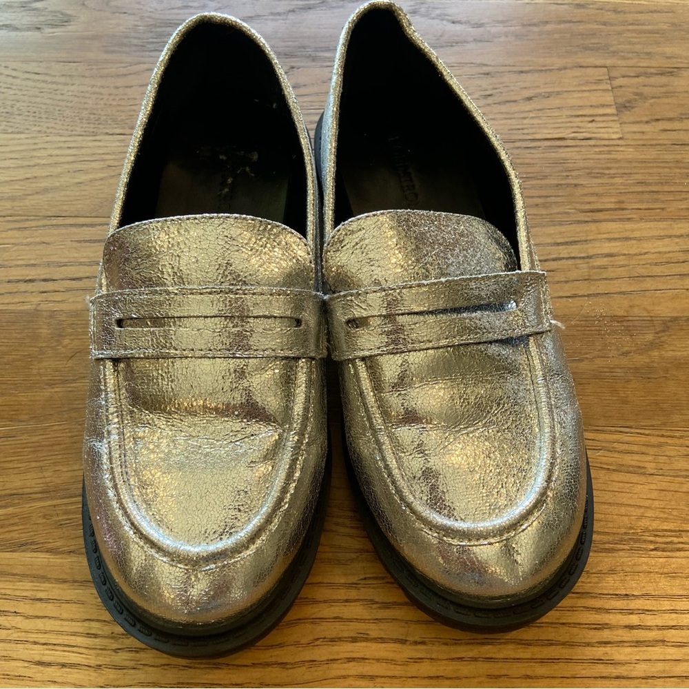 Nordstrom girls silver loafer EUC size 3